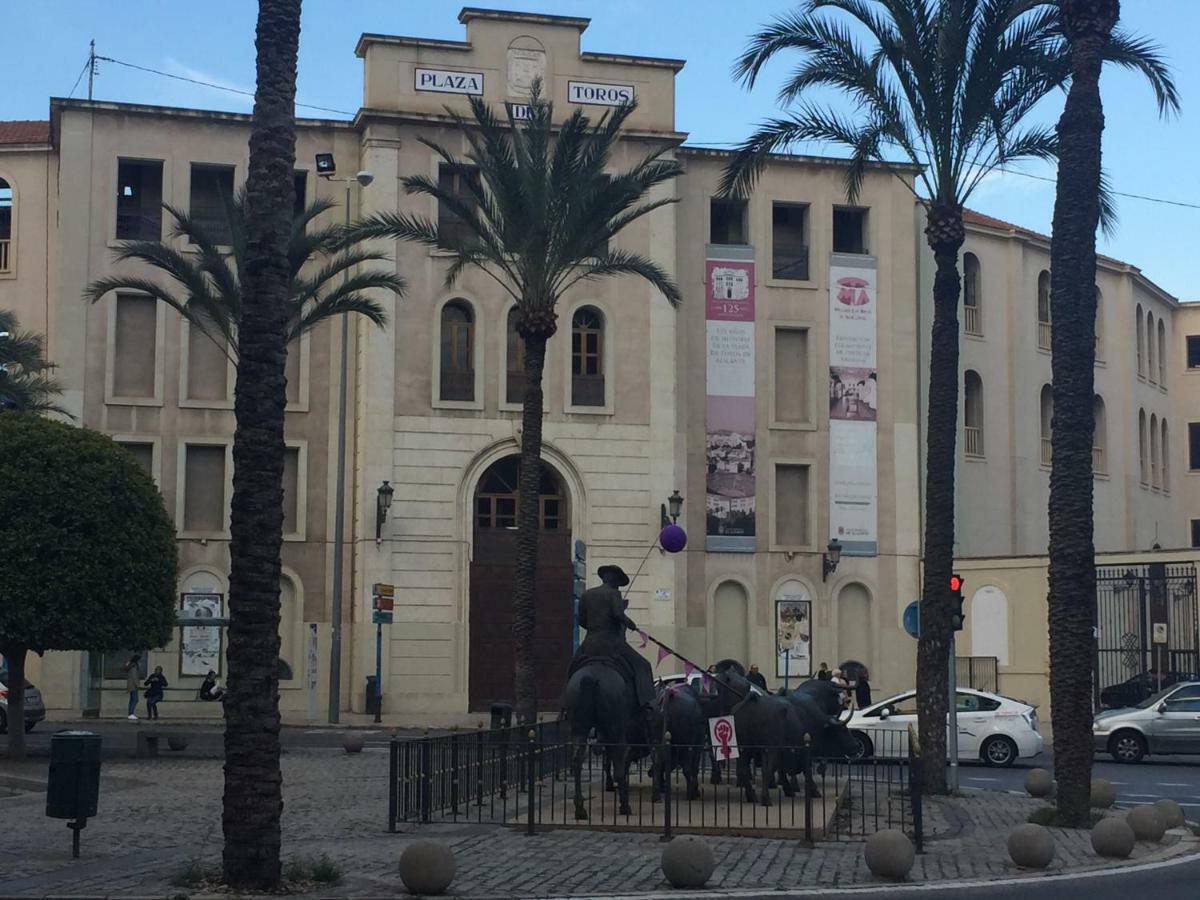 Centre Apartment Near Plaza De Toros Alicante Ngoại thất bức ảnh